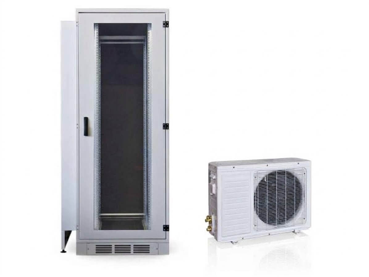 CoolRack DX by Lehmann IT, an air-conditioned server cabinet with an integrated split cooling unit delivering up to 14 kW.